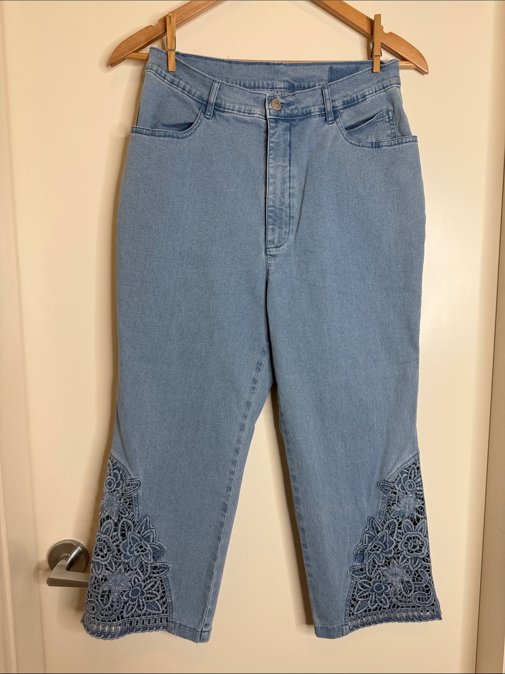 High-Rise Light Blue Cropped Jeans with Crochet Ankle Detail